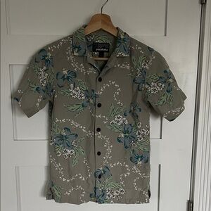 Youth Patagonia Pataloha Floral Gray Shirt